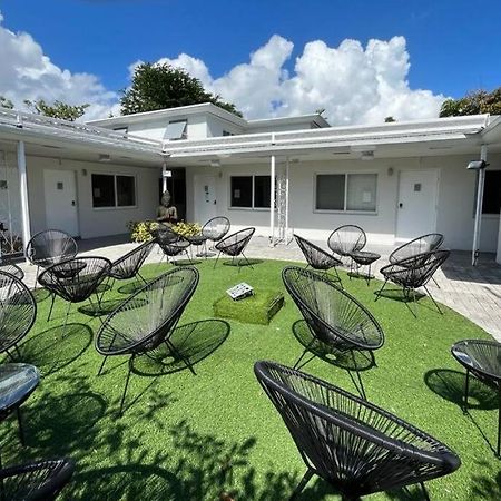 Awesome Studio 15 Min From The Beach Apartment Miami Exterior photo